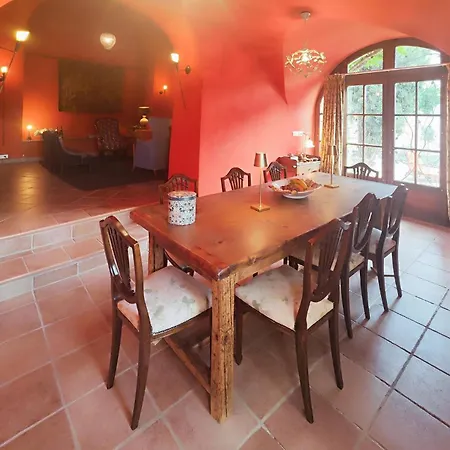 Awesome In With Kitchen * Cabrerolles